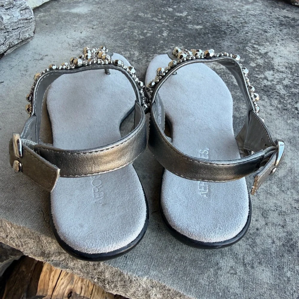 AEROSOLES Crystal Chlear Silver Embellished‎ Sandals Sz-7.5M. J